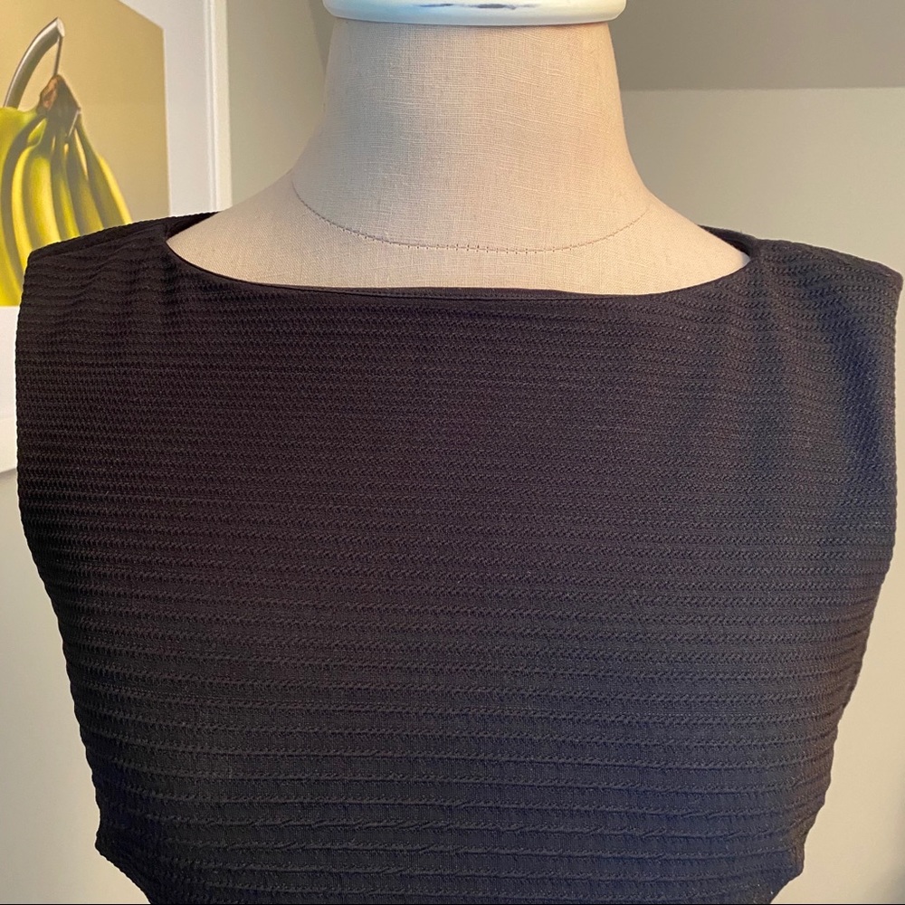 Cache Textured Sheath Dress - Picture 2 of 5